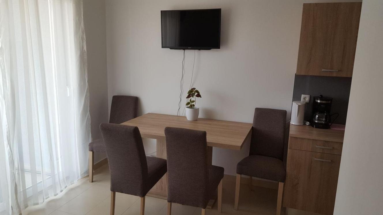 Apartman Lika 扎达尔 外观 照片