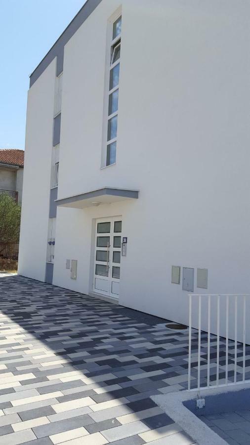 Apartman Lika 扎达尔 外观 照片